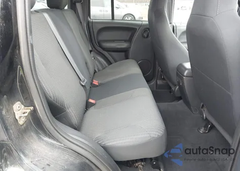 2003 Jeep Liberty Sport z USA, uszkodzony, nr VIN 1J4GL48K33W601871